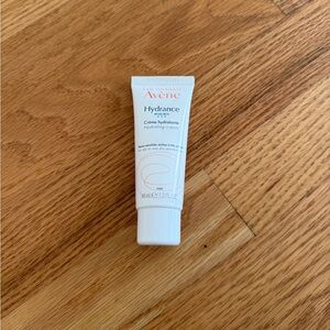 Avene hyrance hydrating cream rich